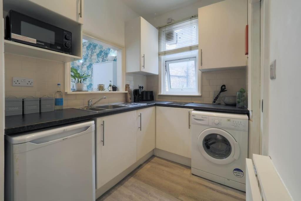 S1 Modern In Kilburn * Londra